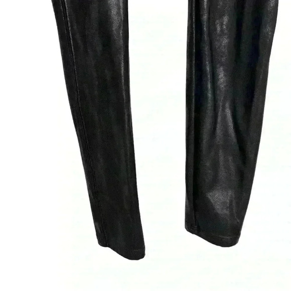 Spanx Faux Leather Leggings Black Size Small - Picture 6 of 11